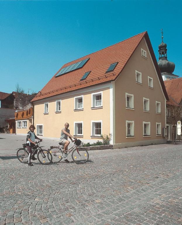 Gasthof Hotel Reif Königstein in der Oberpfalz Exterior foto